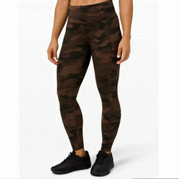 LULULEMON Fast and Free Tight II - Picture 1 of 14